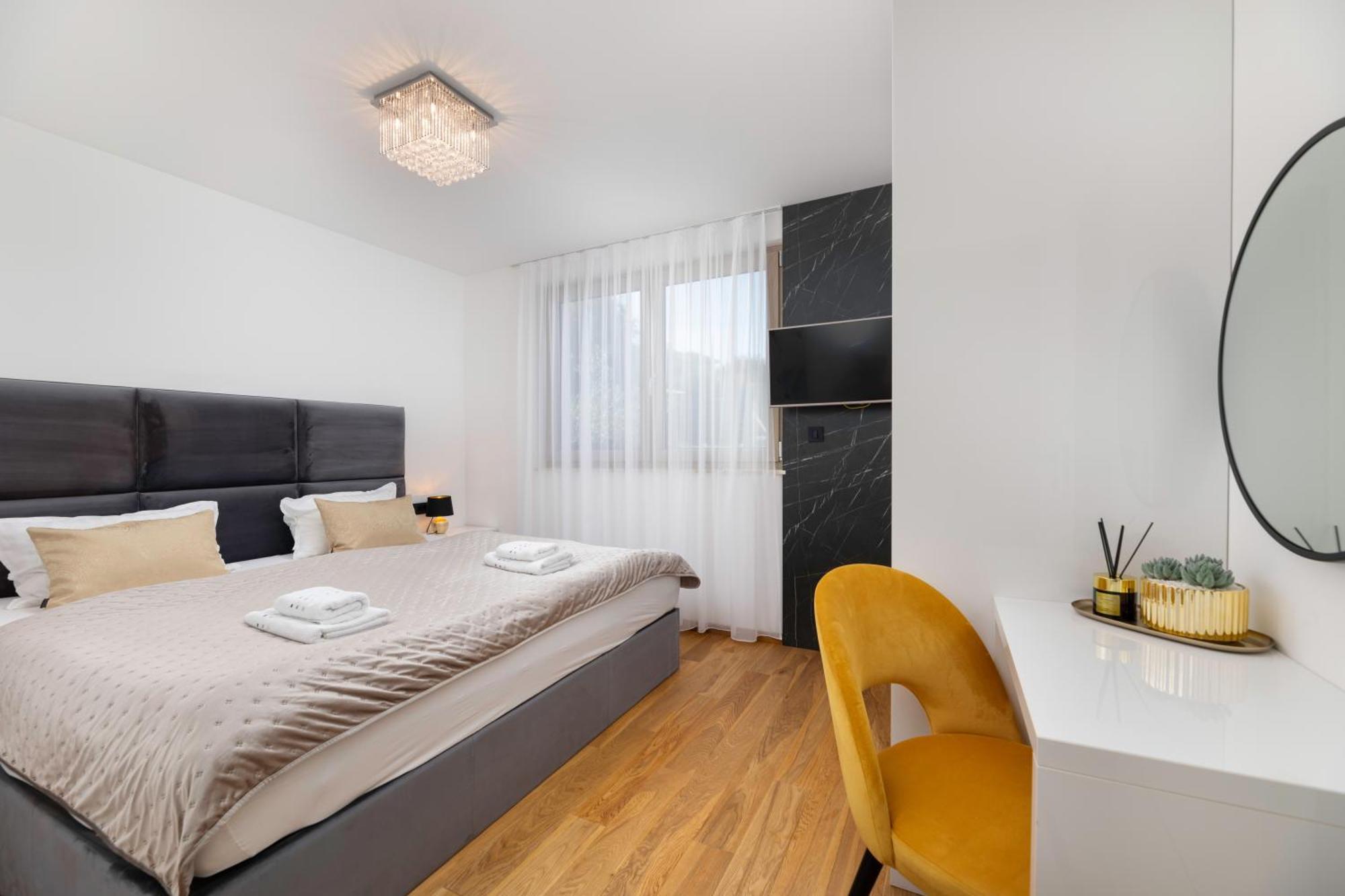 Villa Njivice Apartman Marina Eksteriør billede